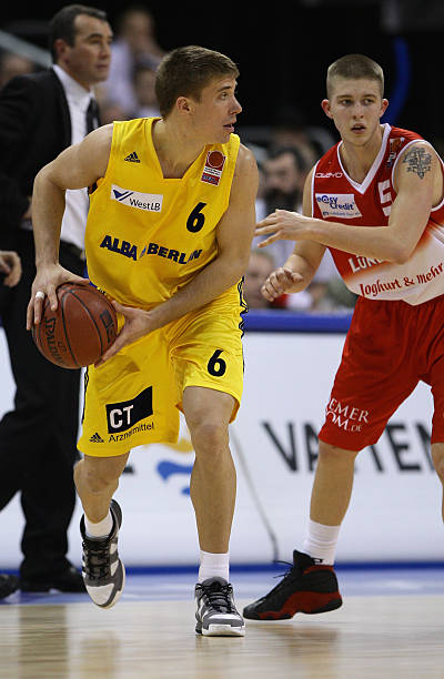 无论是伦纳 无论是伦纳